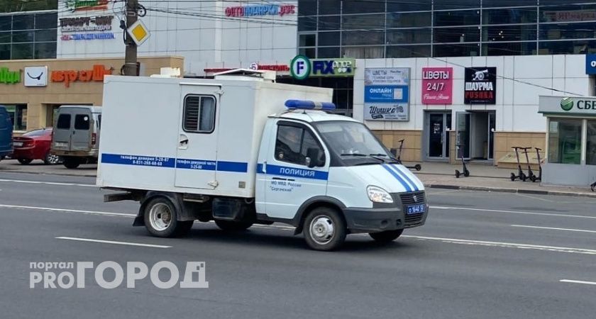 В Нижнем Новгороде задержана группа нелегалов, оформлявших карты по фальшивым документам