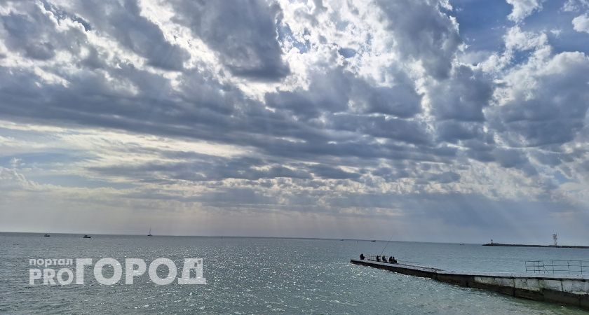 Хватают прямо на пляже: семь строгих запретов для отдыхающих на море в Сочи