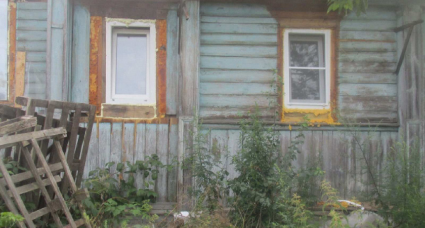 Житель Красных Баков пропил окна в квартире бывшей жены