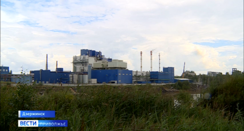 Сильный аммиачный запах "стоит" около одного из заводов в Дзержинске