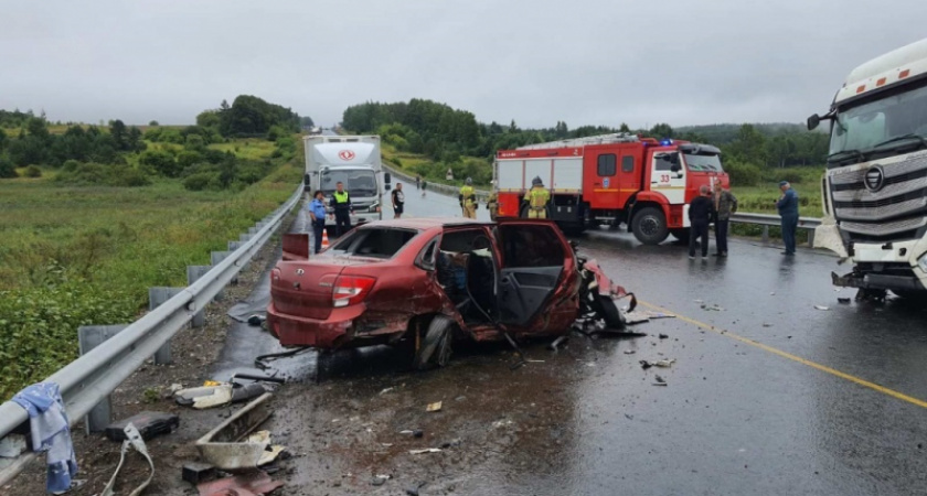 На водителя из Татарстана, устроившего ДТП с четырьмя погибшими в Нижегородской области, завели уголовное дело