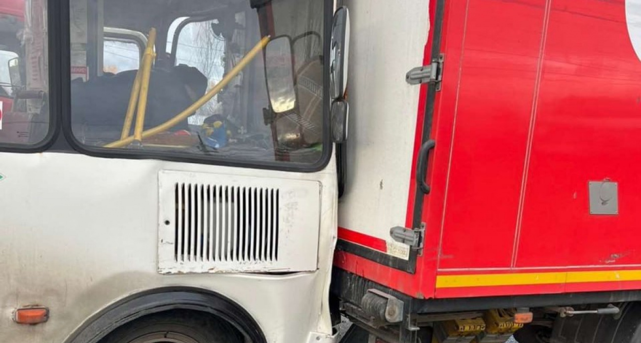 Число пострадавших в ДТП с автобусом в Кстовском районе возросло до 12