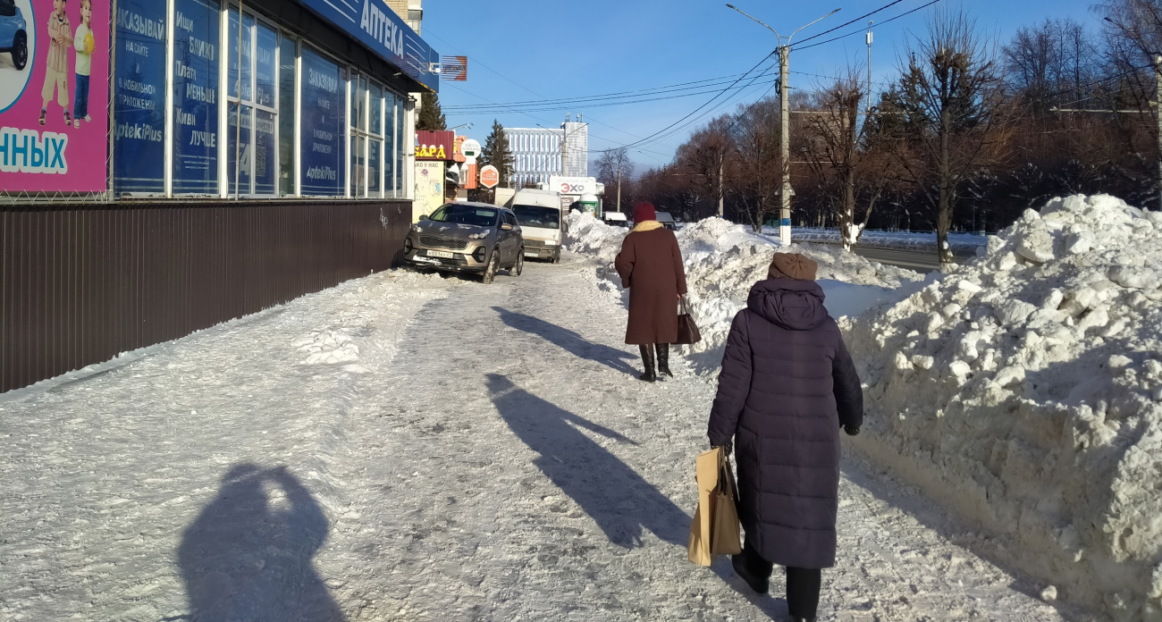 Пенсионеры ликуют: избавили от платы за капремонт и вывоз мусора - но есть подвох