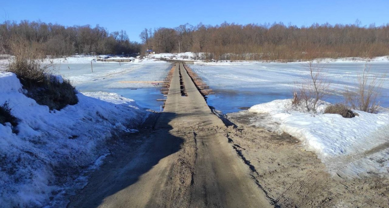 В Нижегородской области будут наказывать за выезд автомобилей на лед водоемов