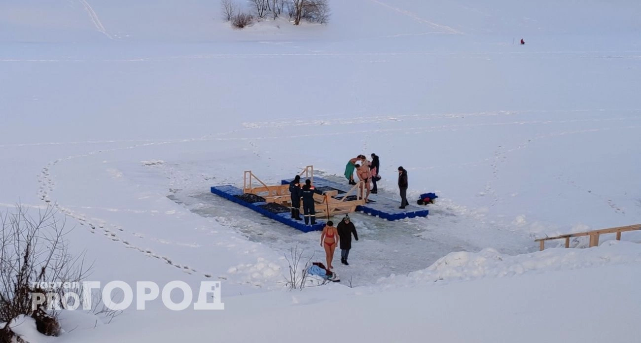 Фото к статье: Медики рассказали нижегородцам, в каких случаях не следует участвовать в Крещенских купаниях