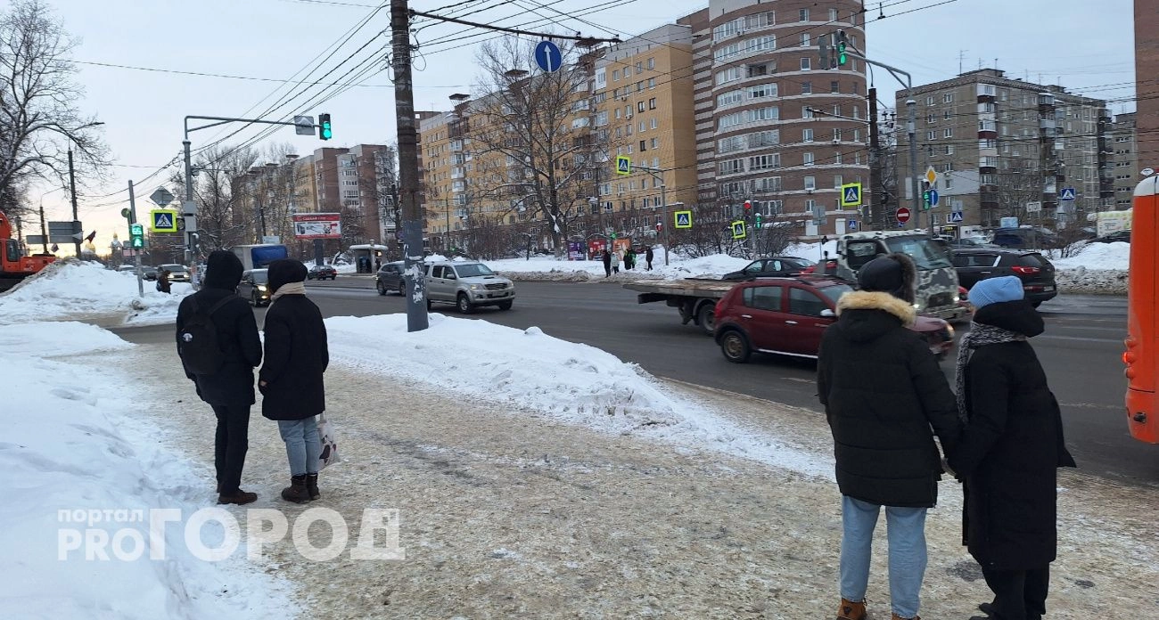 Фото к статье: В Нижегородской области стала активно лысеть молодежь