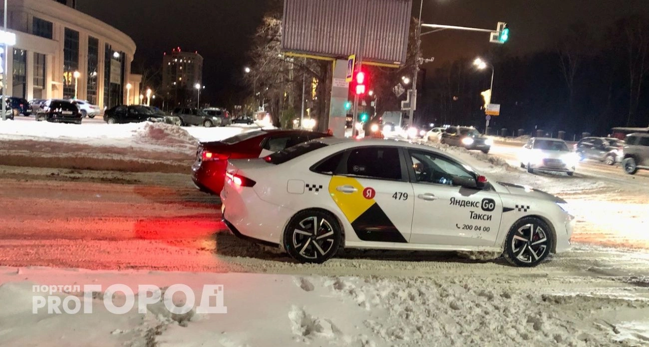 Фото к статье: Аномально теплая зима в Нижнем Новгороде повлияла на ценники такси