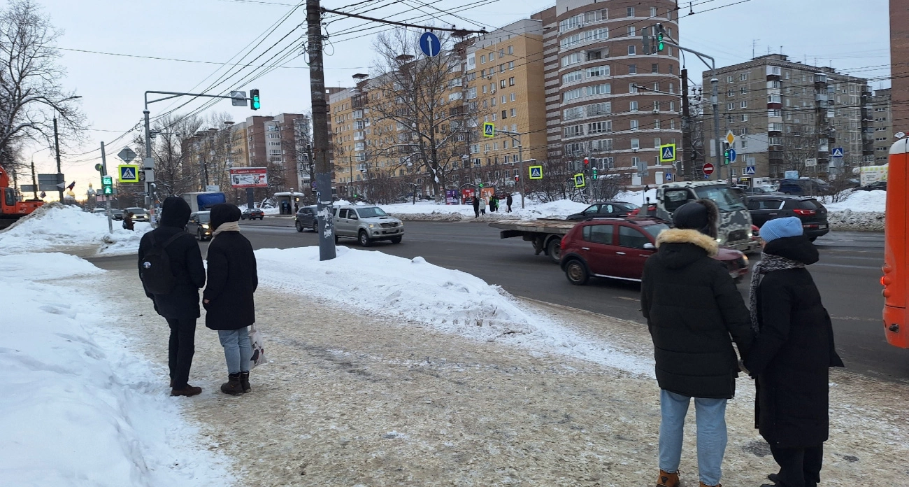 Фото к статье: Лысеющая молодёжь и ДТП в Нижнем Новгороде: главные новости за 20 января
