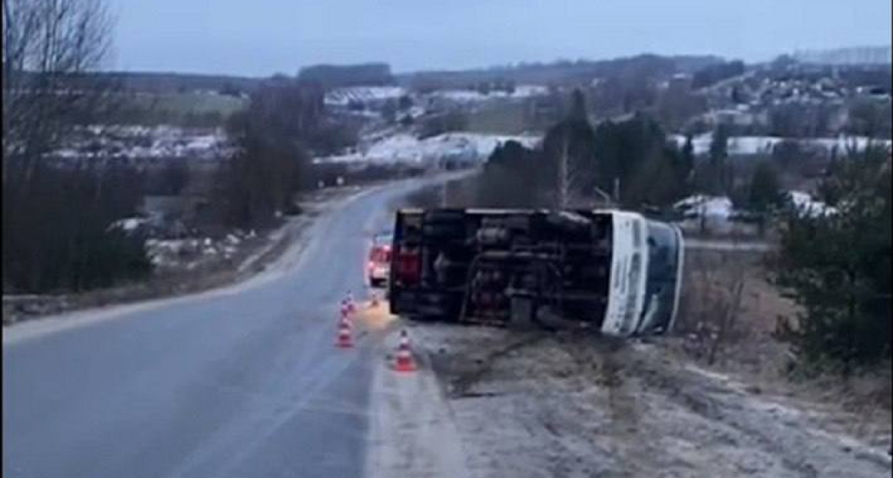 Автобус перевернулся в Павловском районе