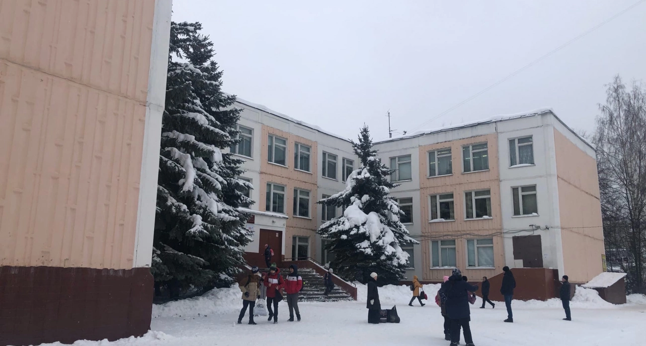 Фото к статье: Объявлены даты весенних каникул для школьников 2025: родители в панике из-за нового расписания
