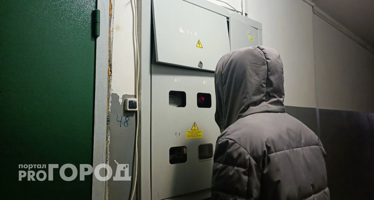 Анестезиолог из Нижнего Новгорода потерял полмиллиона рублей, установив приложение для проверки счетчиков на телефон