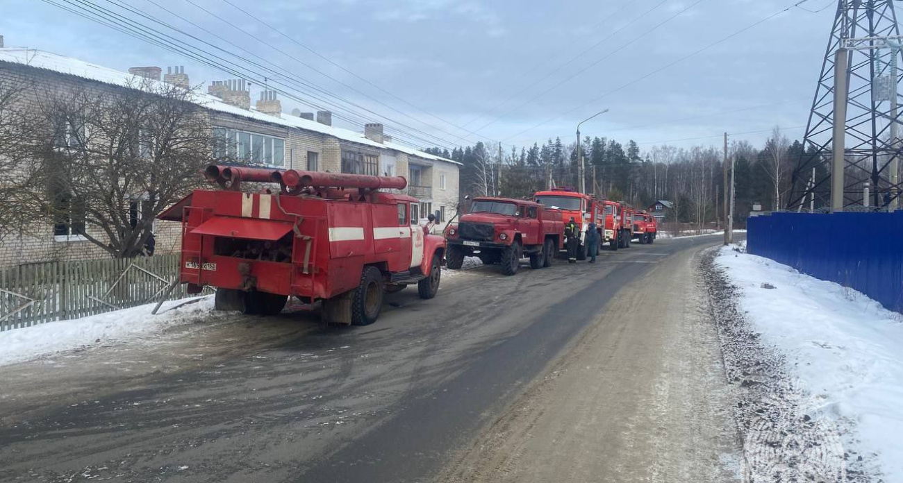 Два человека погибли на пожаре в Борском районе 