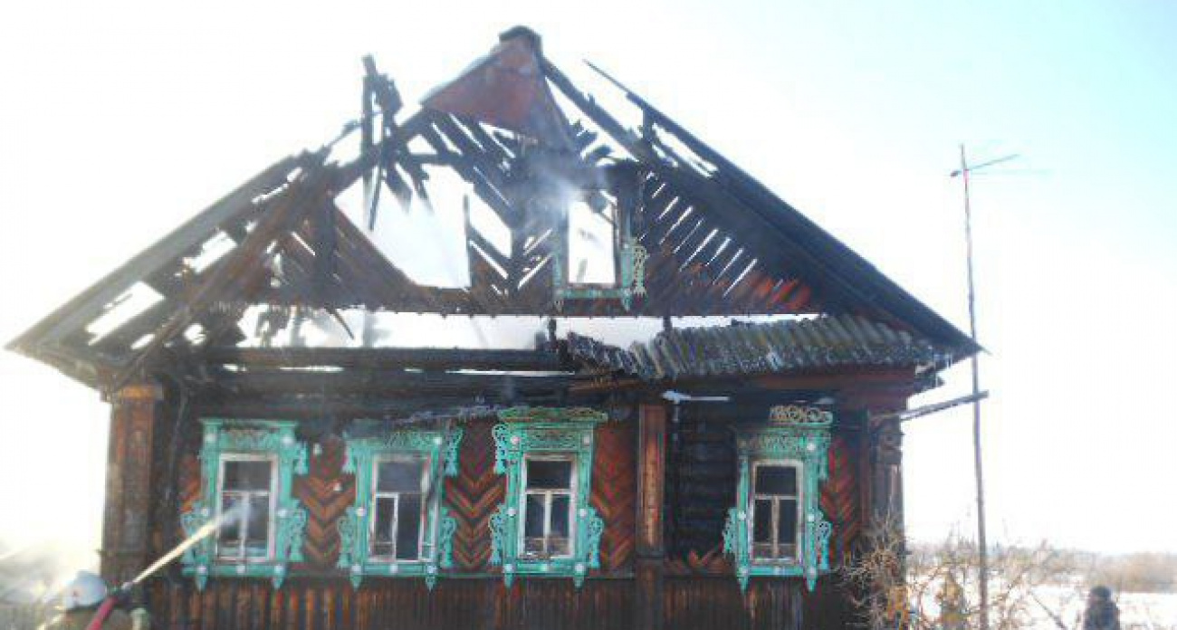 Тело мужчины нашли после пожара в Тонкинском районе