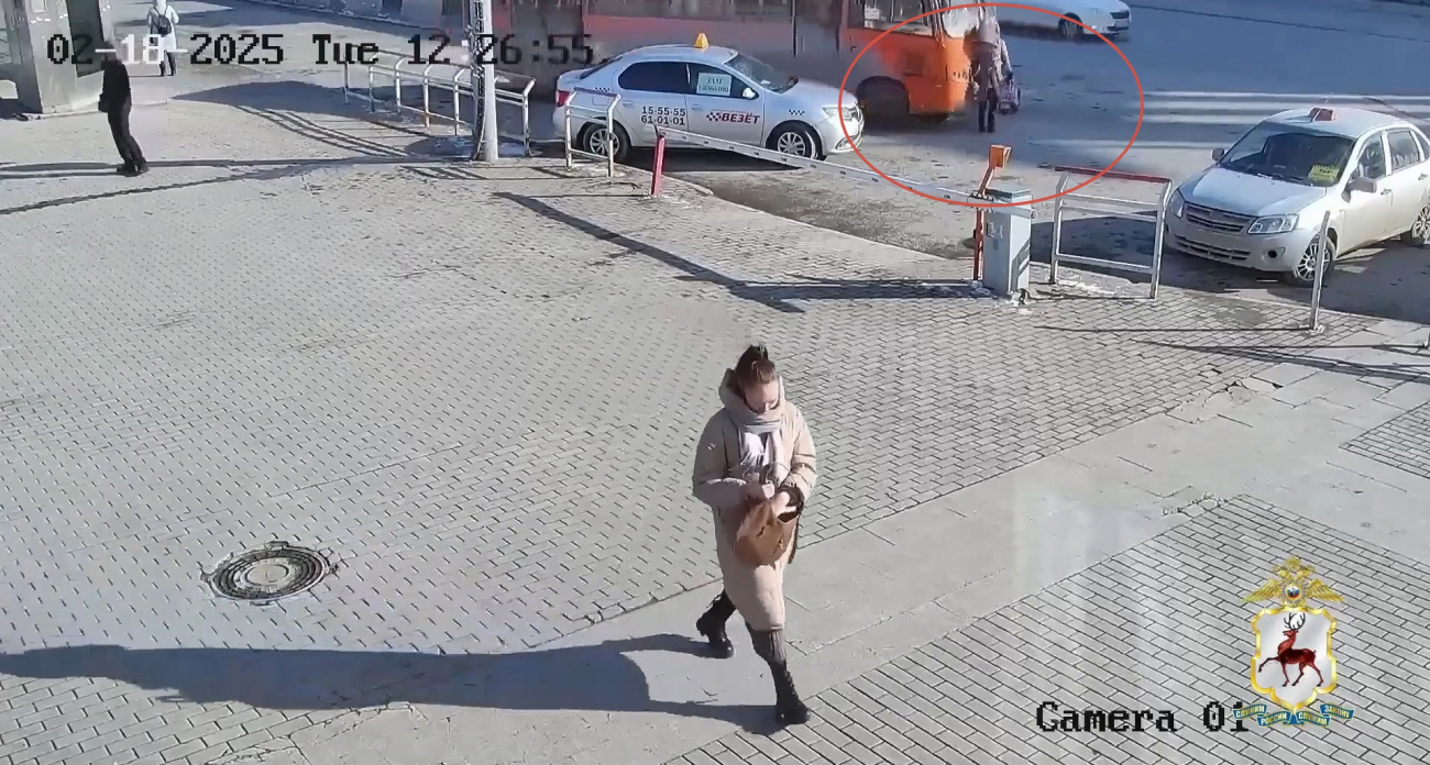 Такси запретили останавливаться на месте трагедии у вокзала в Нижнем Новгороде