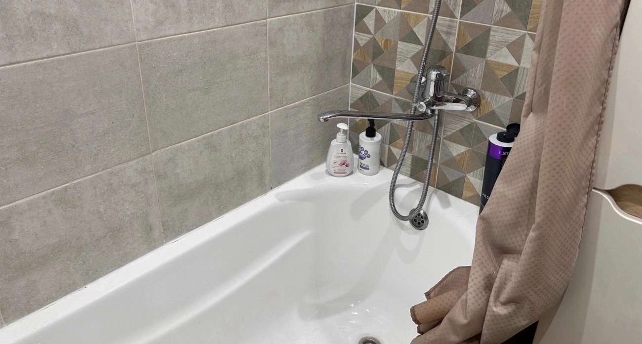 Один стакан - и ванна белоснежная: больше никакого налета и ржавчины