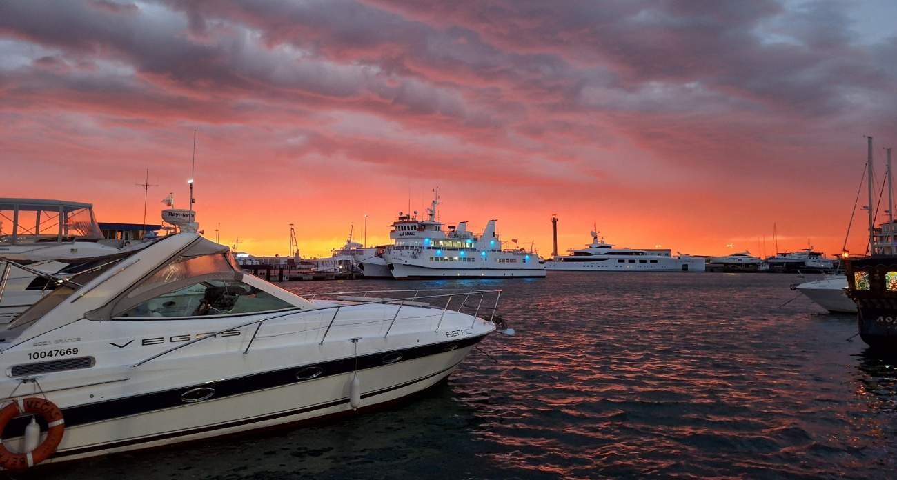 Этот курорт на Черном море легко заменит Анапу — чистейшие пляжи и без толпы туристов