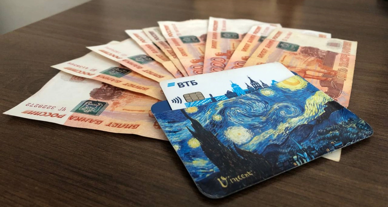 Фото к статье: Рынок рублевых сбережений россиян в феврале вырос на 2%