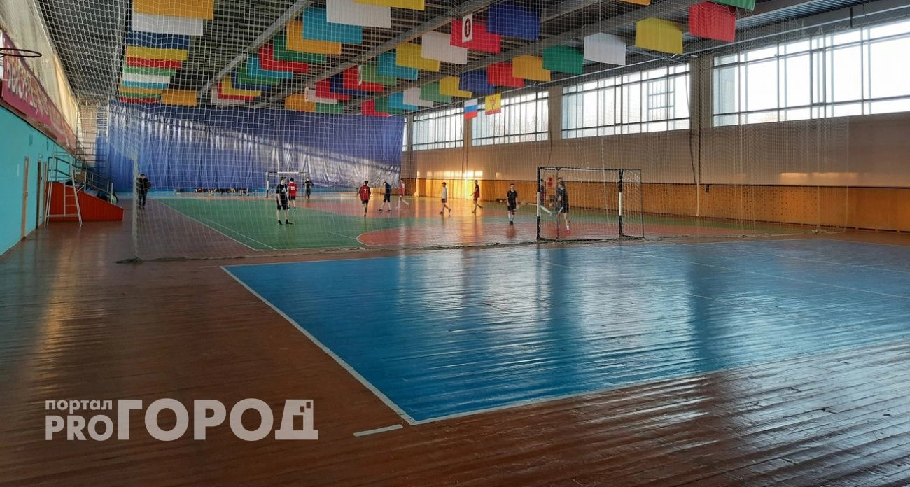 Фото к статье: В Дзержинске тренера спортивной школы избили на рабочем месте