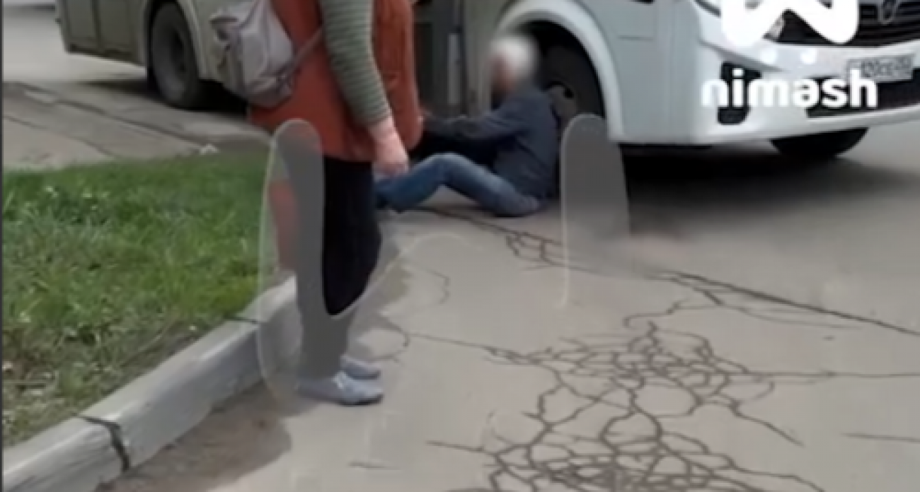 Автобус переехал мужчину в Приокском районе