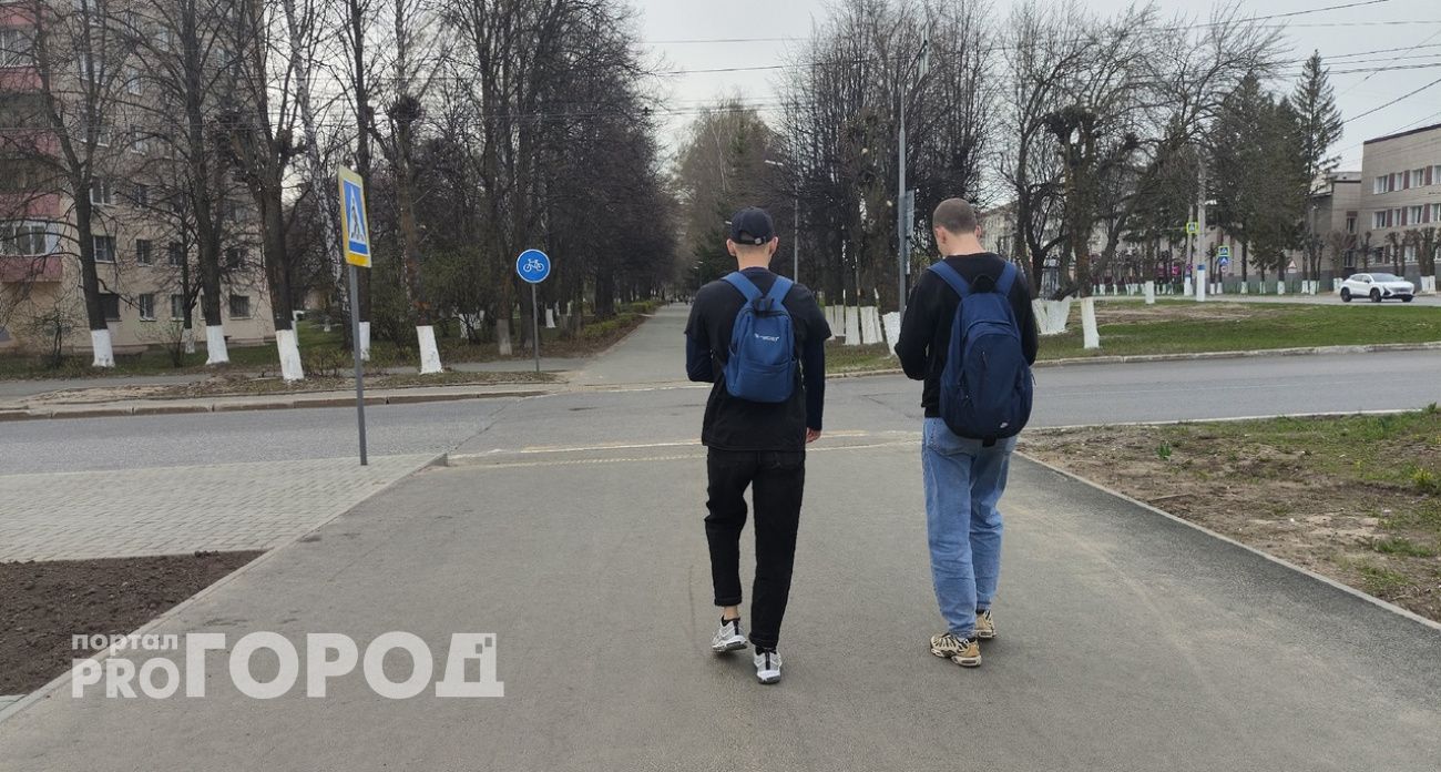 Неизвестные под видом медиков похитили у жителя Сормовского района больше 400 000 рублей
