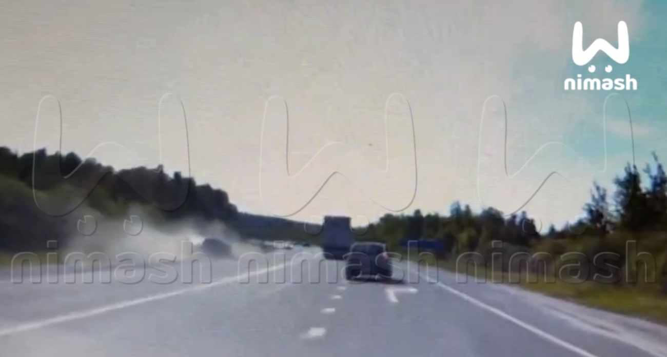 Лобовое столкновение произошло под Чкаловском: погибла женщина, еще восемь человек пострадали