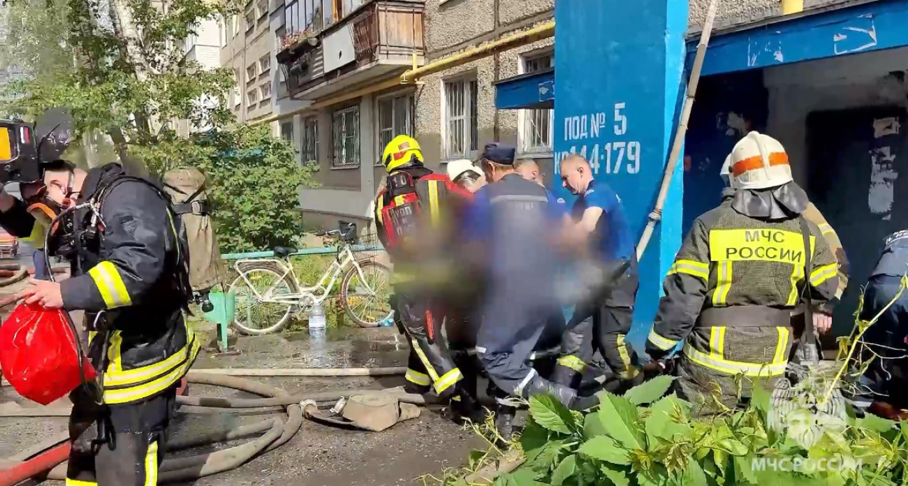 Стали известны новые подробности пожара в многоэтажке в Автозаводском районе