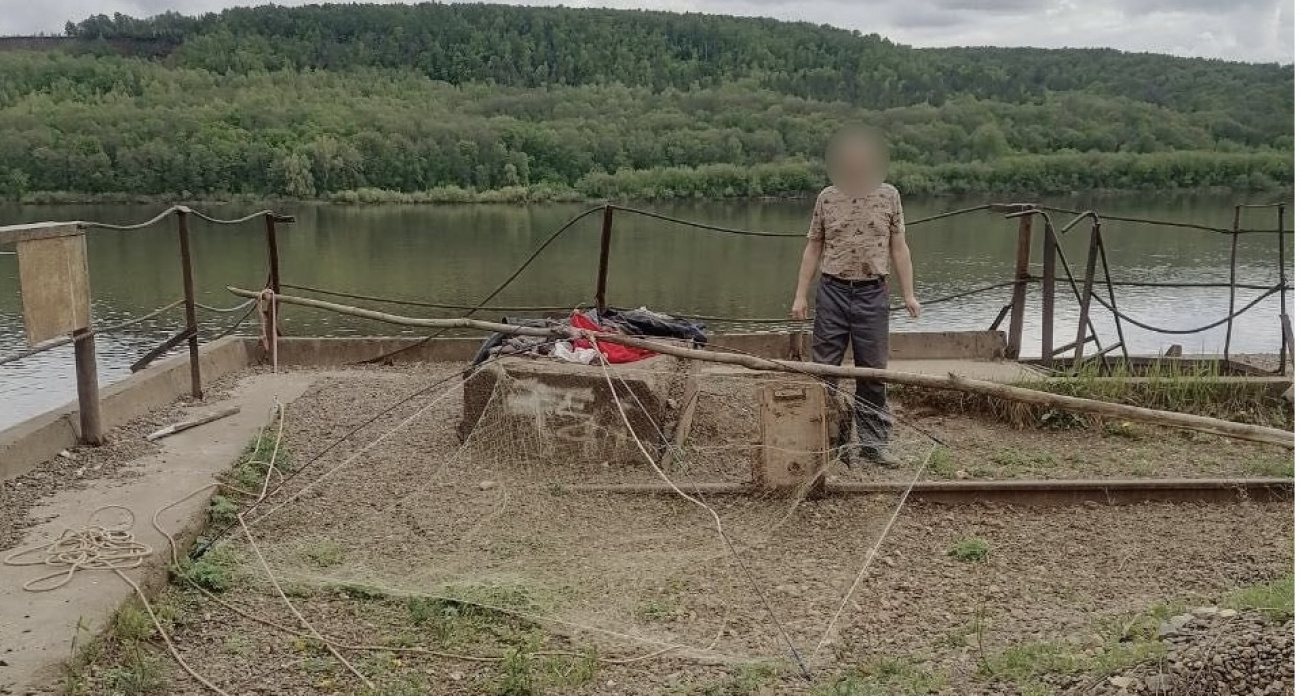 Дзержинские полицейские выловили любителей запрещенной рыбалки на Оке