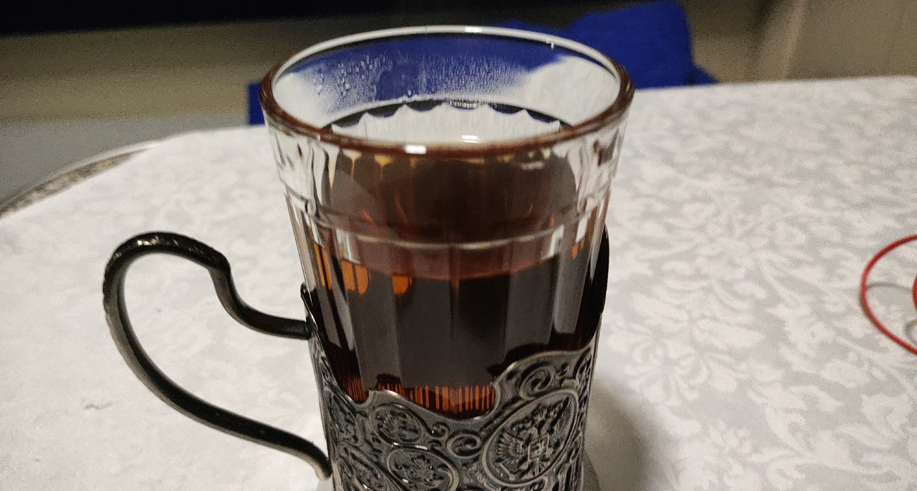 Опаснее пачки сигарет: ученые признали популярный у россиян чай очень вредным