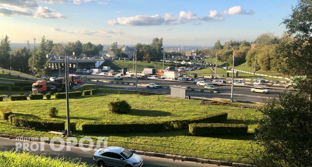 Нижний Новгород перед выходными сковали 9-бальные пробки