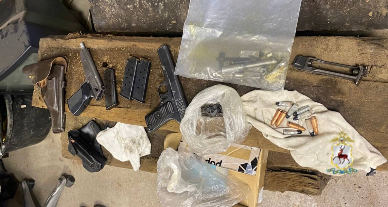 Арзамасец хранил в гараже переделанный пистолет ТТ и самодельные патроны