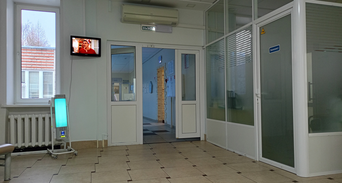 Пациент напал на хирурга в нижегородской больнице и укусил ему руку