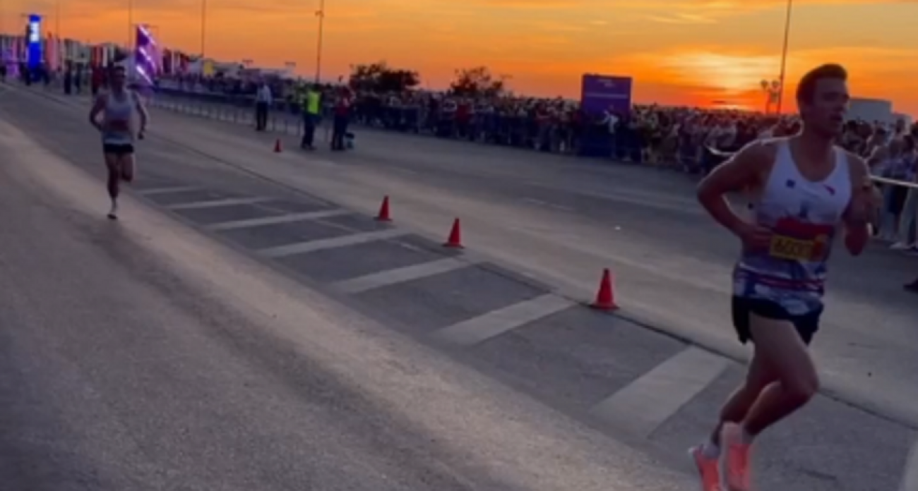 Несколько тысяч нижегородцев пробежали ночью по городу