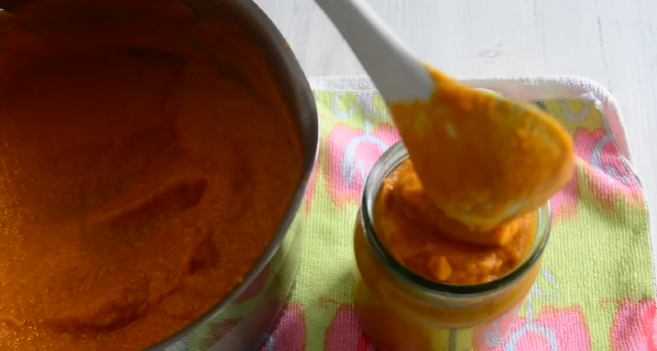 Готовлю домашнюю кабачковую икру только так — рецепт идеального вкуса за 45 минут на зависть всем соседкам