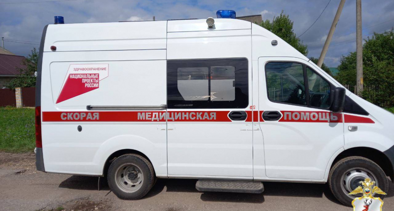 Пьяный житель Первомайска угнал машину скорой помощи, чтобы впечатлить подругу