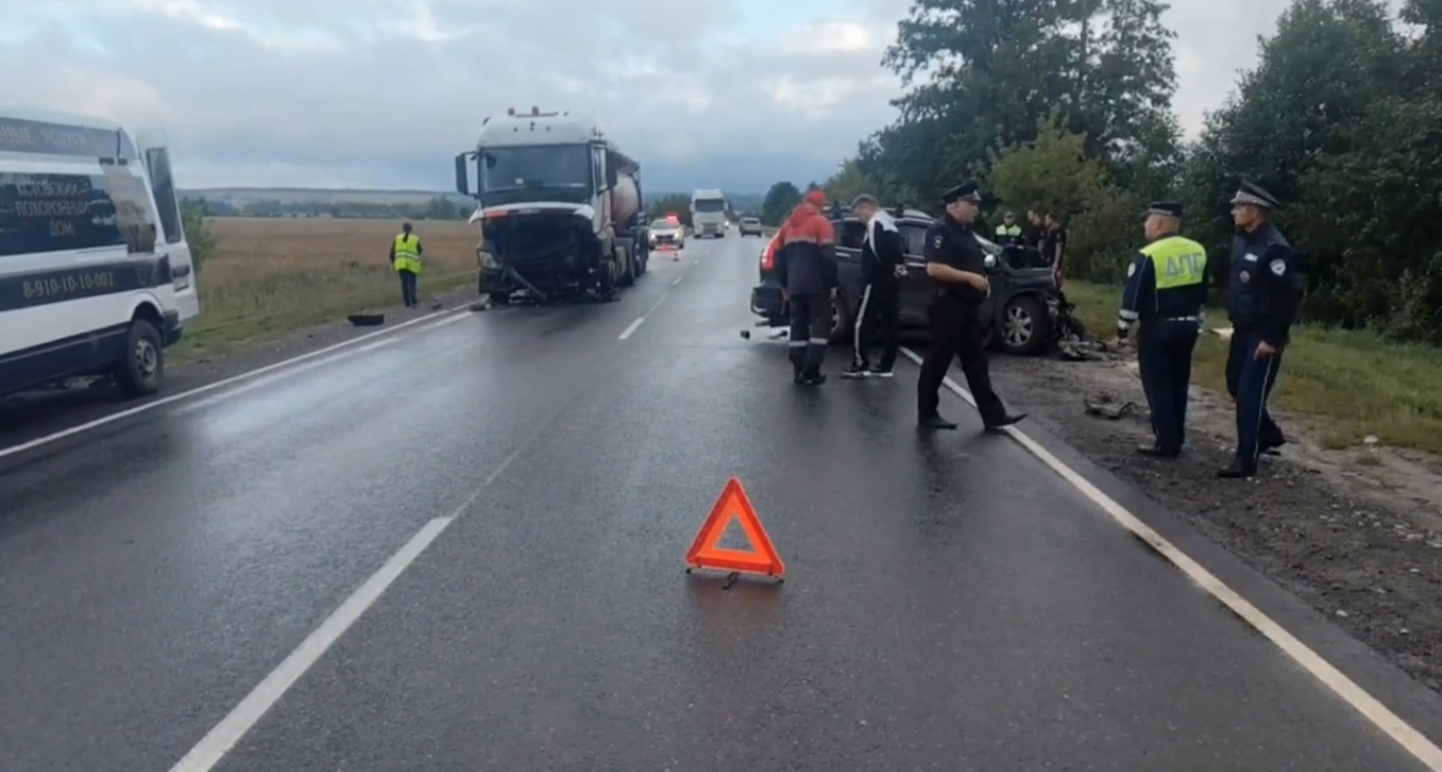 Водитель Honda выехал на встречку и погиб в лобовом столкновении в Кстовском районе