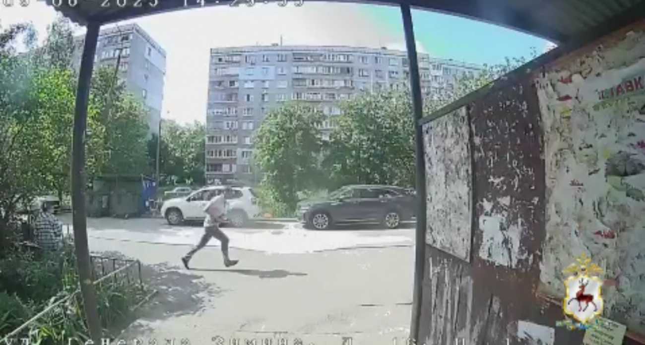 В Канавинском районе рецидивист набросился на старушку из-за золотого крестика за 50 тысяч