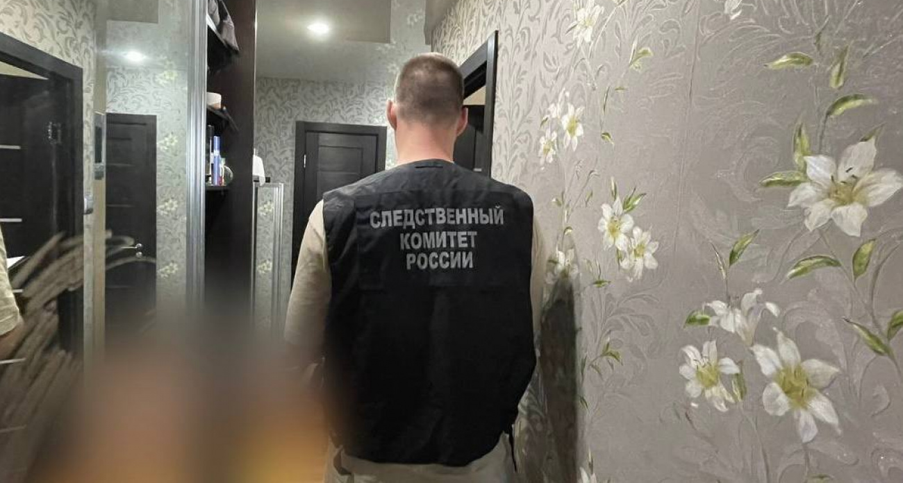 В Московском районе мужчина схватился за нож, ощутив в сердце ревность