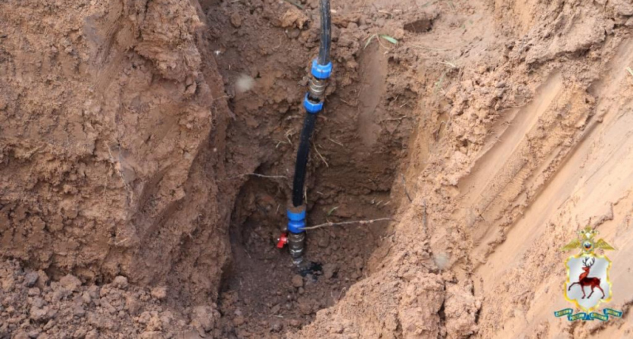 Трое жителей Нижегородской области открыли источник "бесплатного" топлива