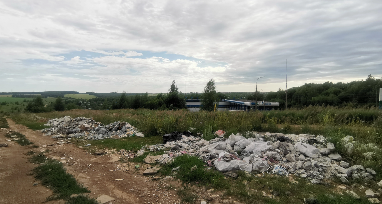 Администрация Сеченовского района засорила 3,5 тысячи квадратов земли мусором