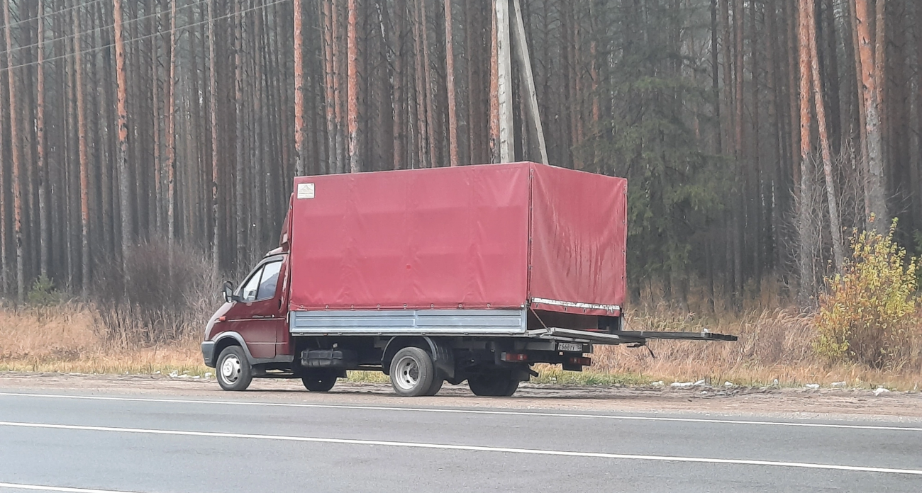В Воротынском районе в грузовике нашли тело 45-летнего водителя, который "уснул навсегда"