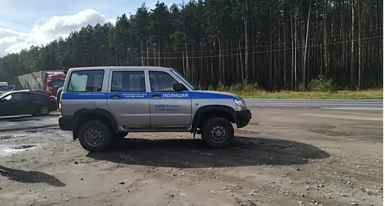 В Нижнем Новгороде чиновник взял взятку 100 тысяч за разрешение на дорогу, которую было запрещено строить