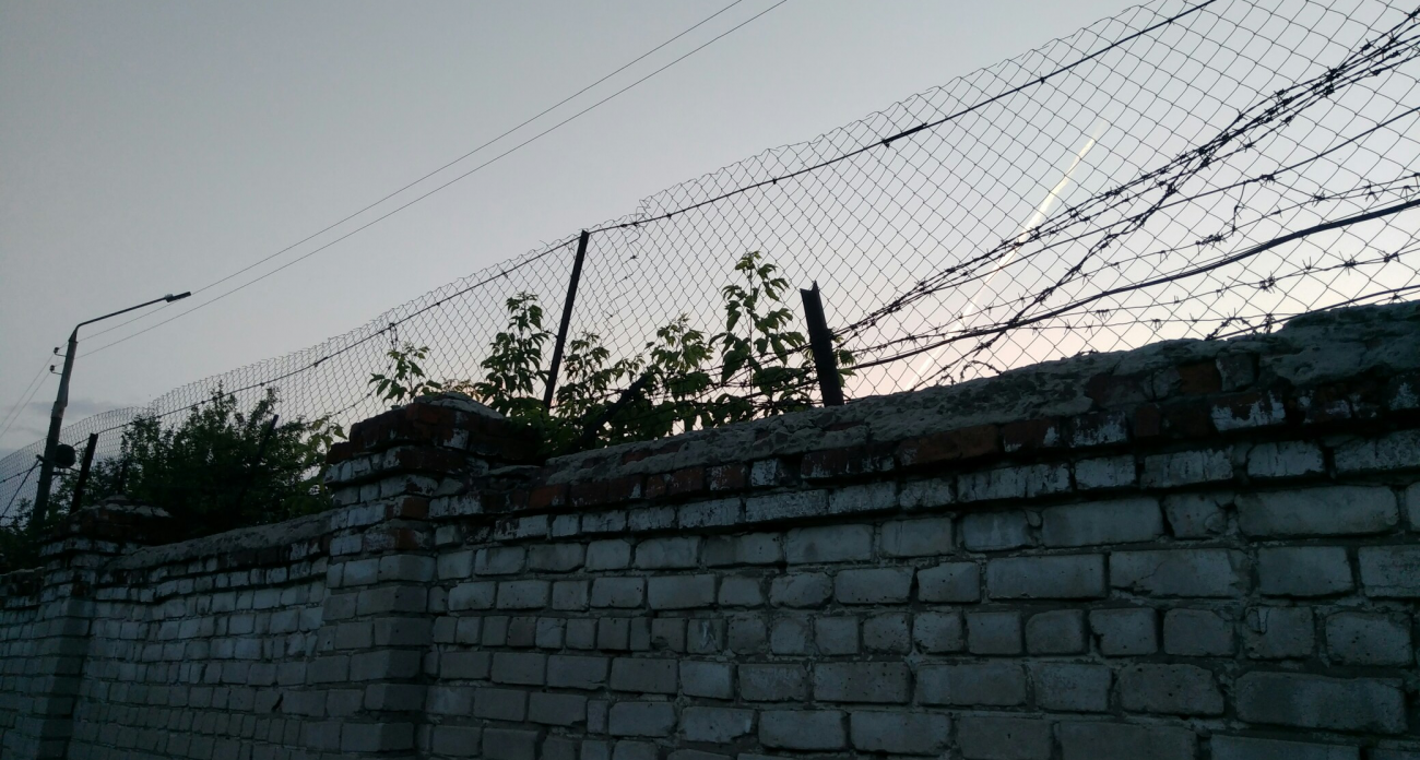 Полицейский в аэропорту Нижнего Новгорода заставил пассажира отдать дорогой нож под угрозой наказания