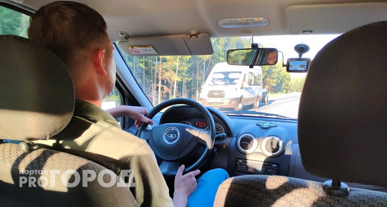 Если обнаружат это в бардачке — сразу же лишат права: ГАИ начинает тотальные проверки всех водителей