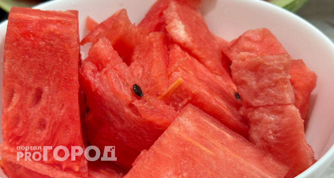 Секрет вкусных арбузов зимой, можно будет подавать к новогоднему столу: проверенный способ консервации