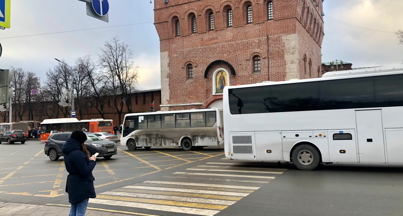 Сотню нарушений нашли в нижегородских автобусов: в салоне грязно, а терминалы стоят только для красоты