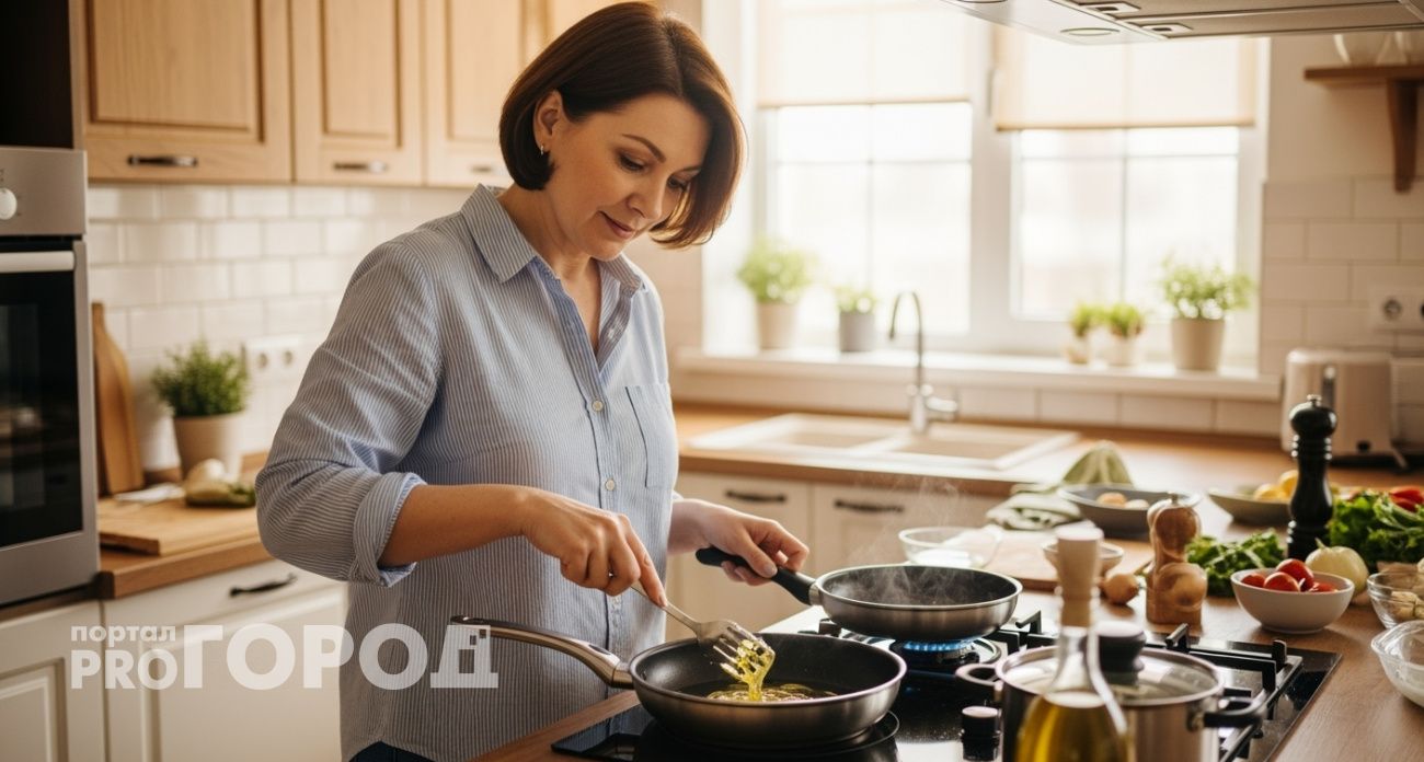 Это вам не просто жареные яйца, а настоящая королевская яичница: небанальный рецепт вкусного завтрака