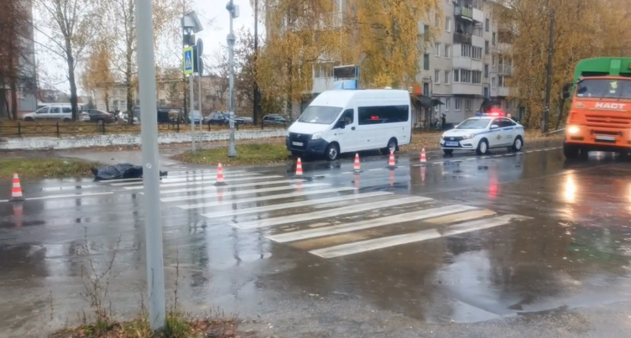 Неизвестный лихач сбил старушку в Володарском районе и скрылся