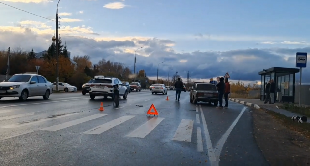 Подростки на питбайке попали в ДТП с легковушкой в Кстово