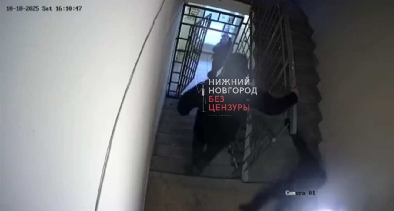 Жители многоэтажки в Нижнем Новгороде поймали руферов-вандалистов на крыше своего дома