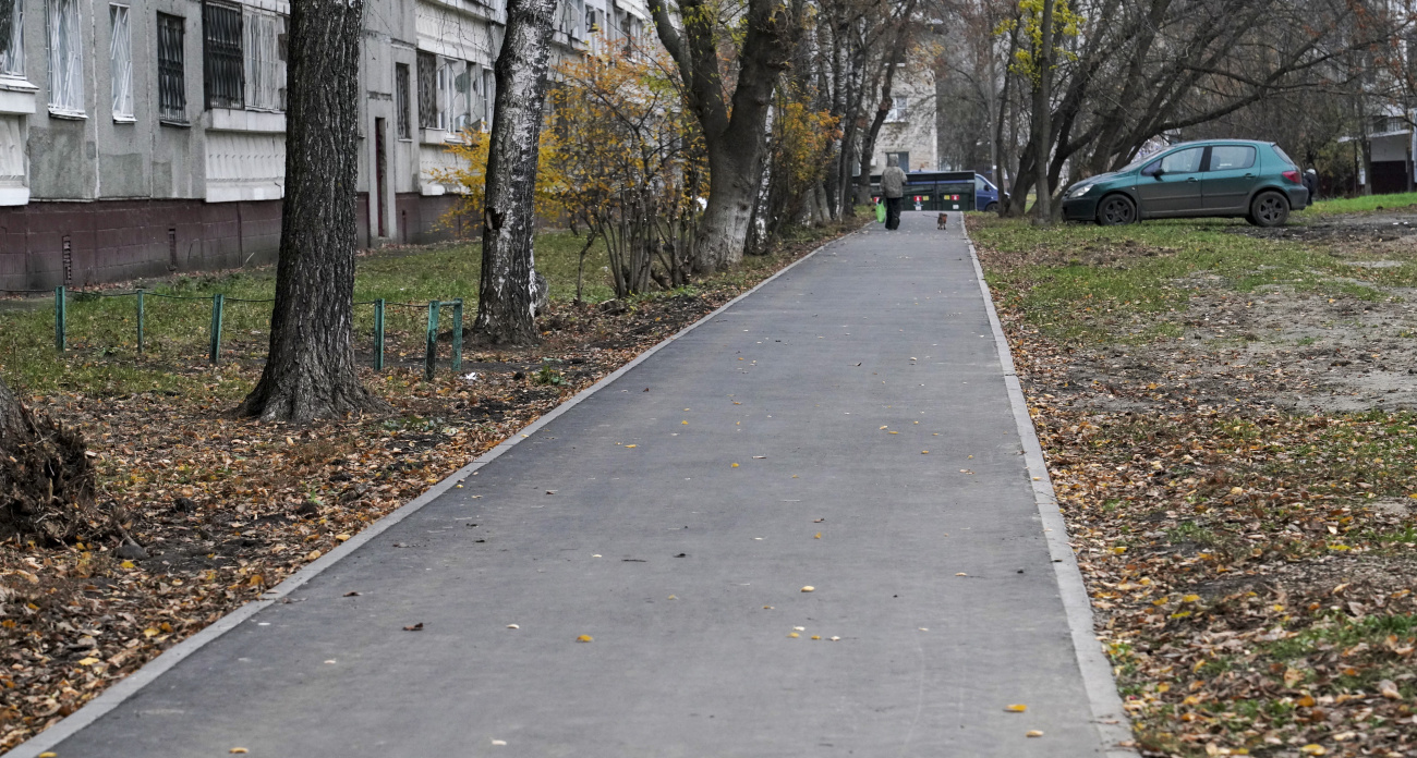 В Автозаводском районе отремонтировали 70 дворов после обращения жителей